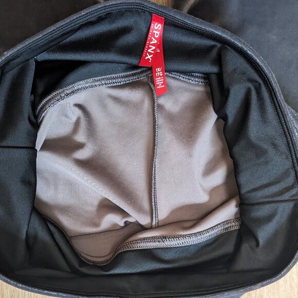 Spanx Ready To Wow High Rise Silver Gray Velvet Leggings Size 1X - Picture 11 of 12